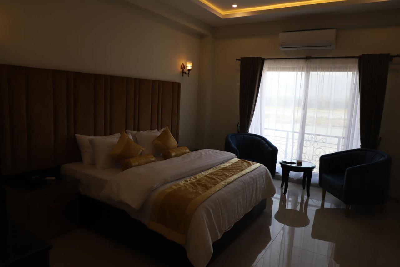 Swat Palace Hotel By Northin Mam Derai 외부 사진