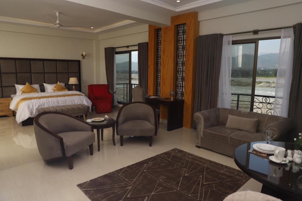 Swat Palace Hotel By Northin Mam Derai 외부 사진